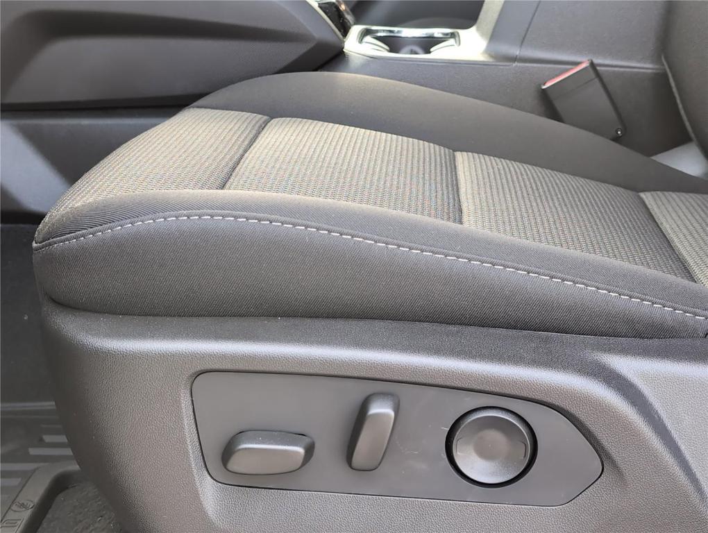 new 2025 GMC Canyon car, priced at $41,707