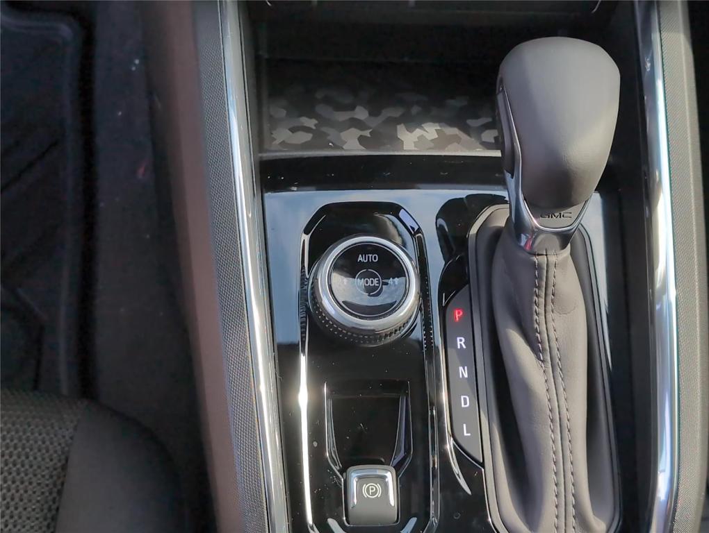 new 2025 GMC Canyon car, priced at $41,707