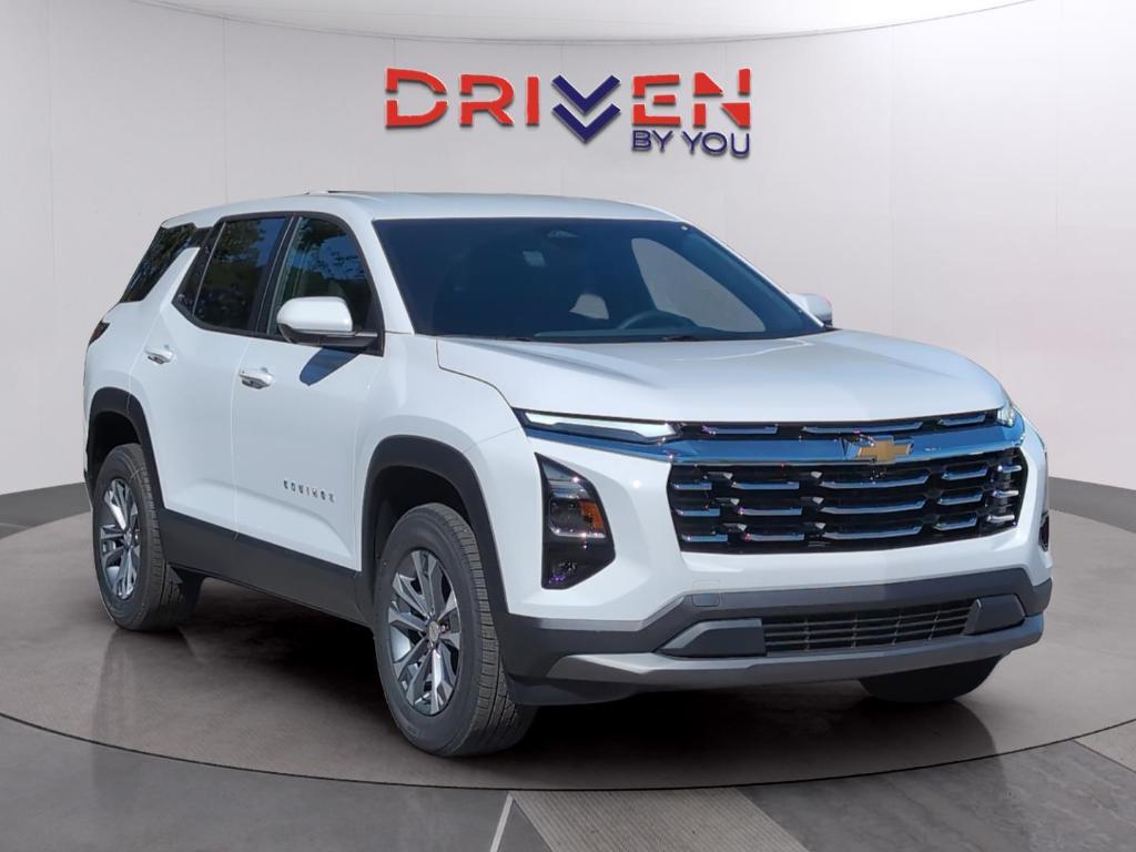 new 2026 Chevrolet Equinox car, priced at $30,931