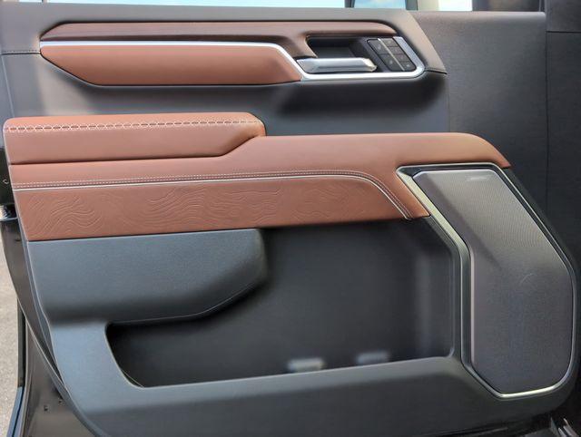 new 2025 GMC Sierra 2500 car, priced at $90,589