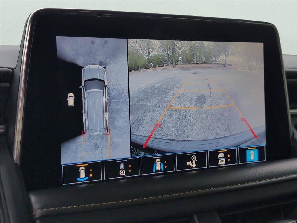 used 2021 GMC Yukon car, priced at $39,999