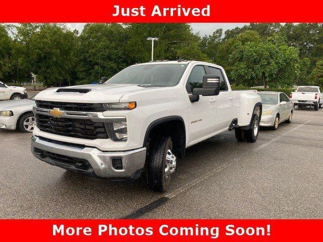 used 2024 Chevrolet Silverado 3500 car, priced at $58,499