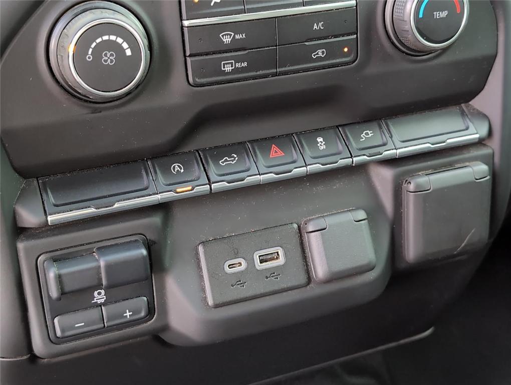 used 2021 Chevrolet Silverado 1500 car, priced at $27,989