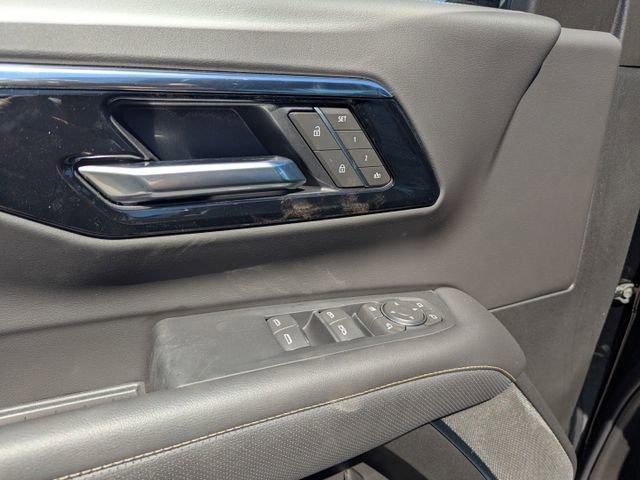 new 2025 Chevrolet Suburban car, priced at $79,419