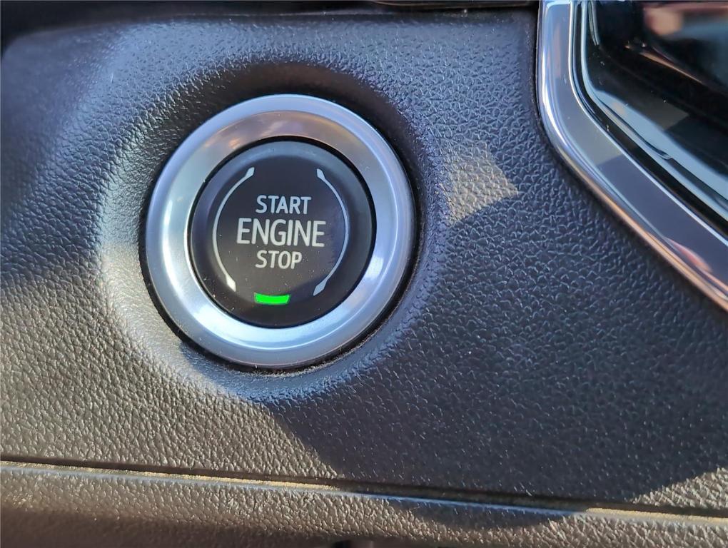 used 2023 Chevrolet Colorado car, priced at $32,999