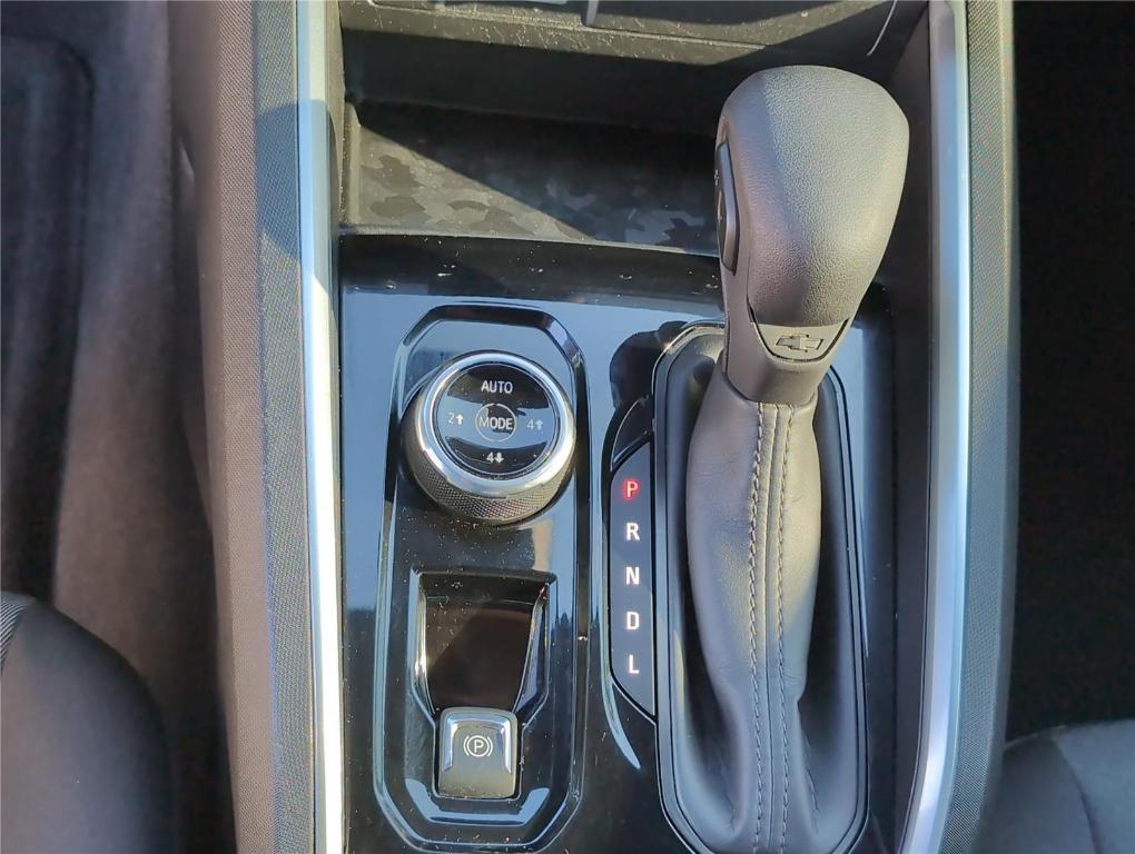 used 2023 Chevrolet Colorado car, priced at $32,999