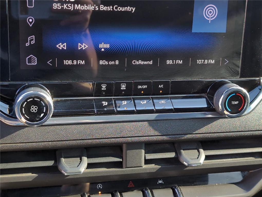 used 2023 Chevrolet Colorado car, priced at $32,999