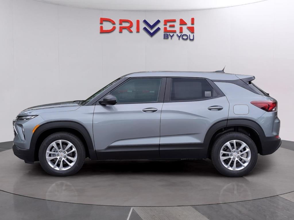 new 2026 Chevrolet TrailBlazer car, priced at $23,887