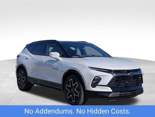 new 2025 Chevrolet Blazer car, priced at $46,565