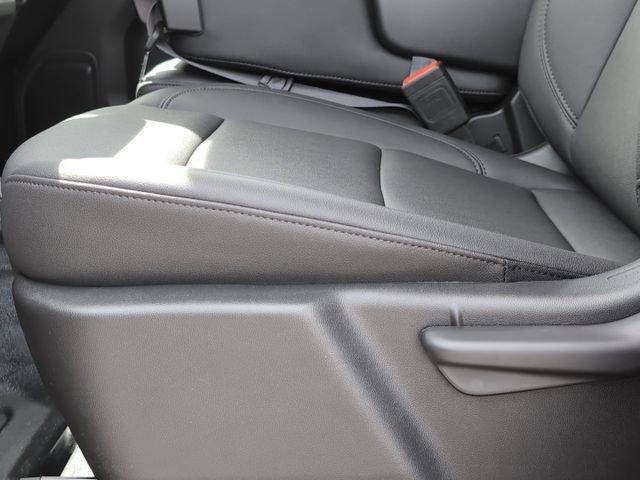 new 2025 Chevrolet Silverado 1500 car, priced at $47,090