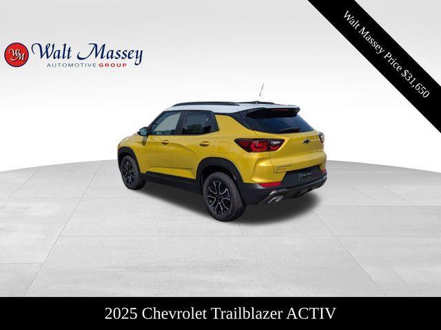 new 2025 Chevrolet TrailBlazer car, priced at $31,650