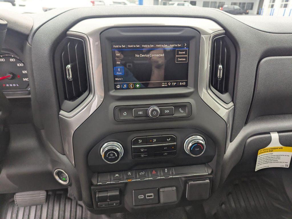 new 2025 GMC Sierra 1500 car, priced at $40,311