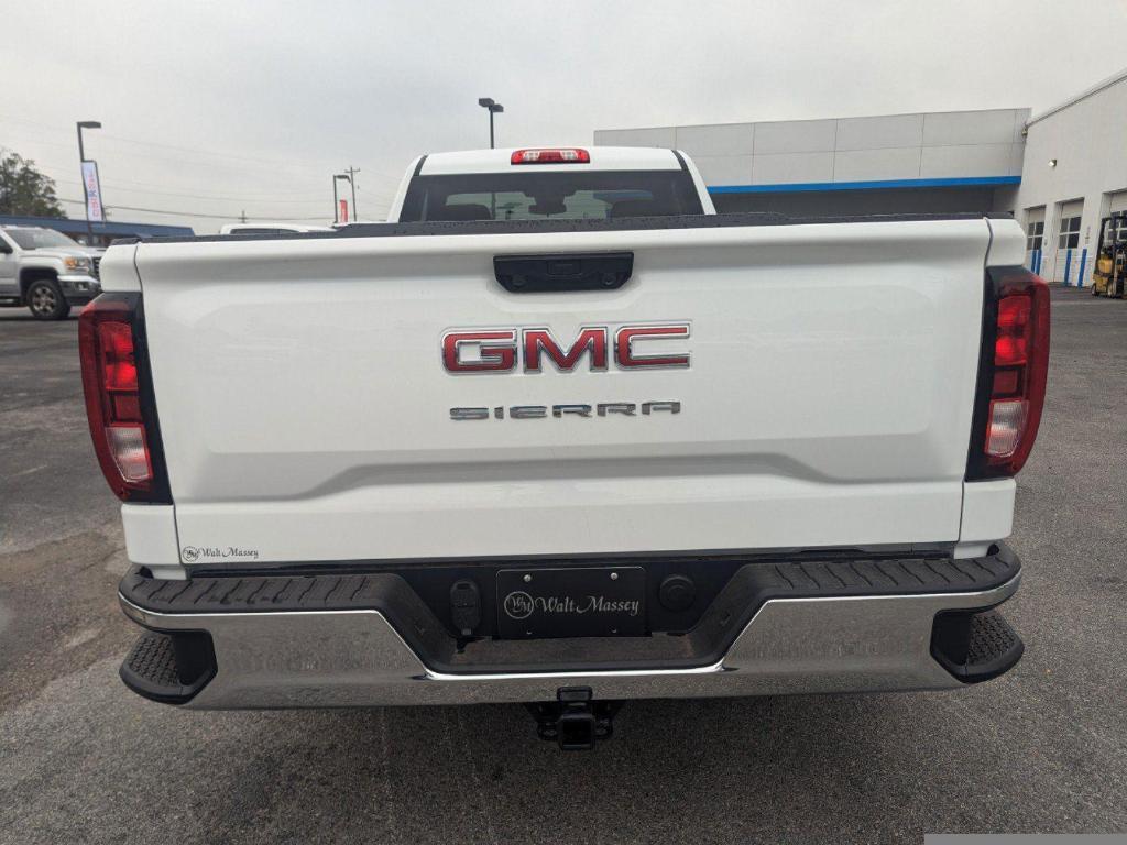 new 2025 GMC Sierra 1500 car, priced at $40,311