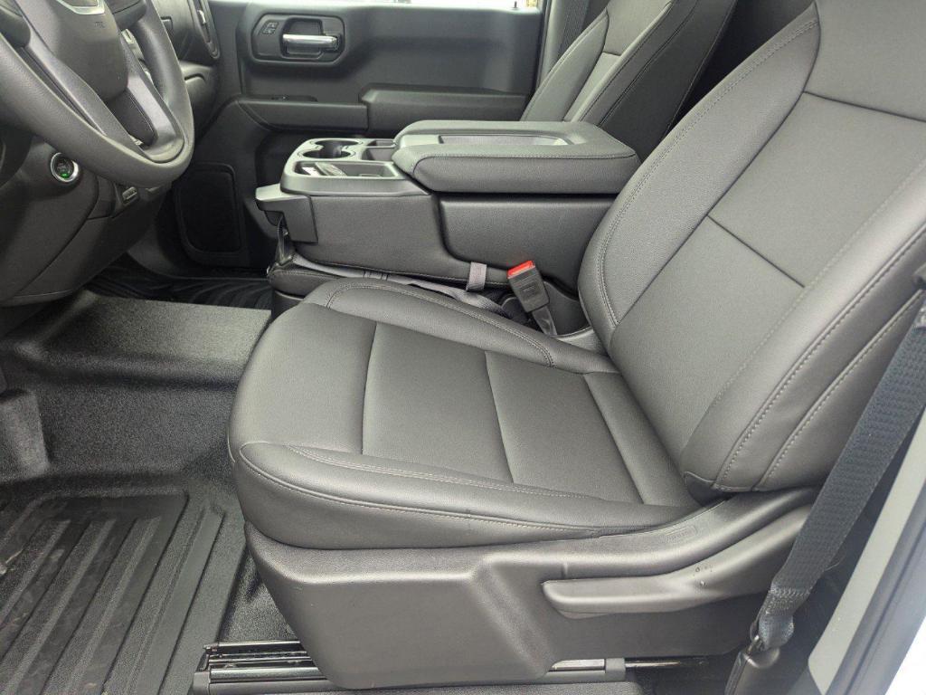 new 2025 GMC Sierra 1500 car, priced at $40,311