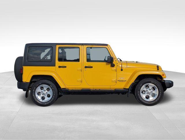 used 2015 Jeep Wrangler Unlimited car, priced at $19,999