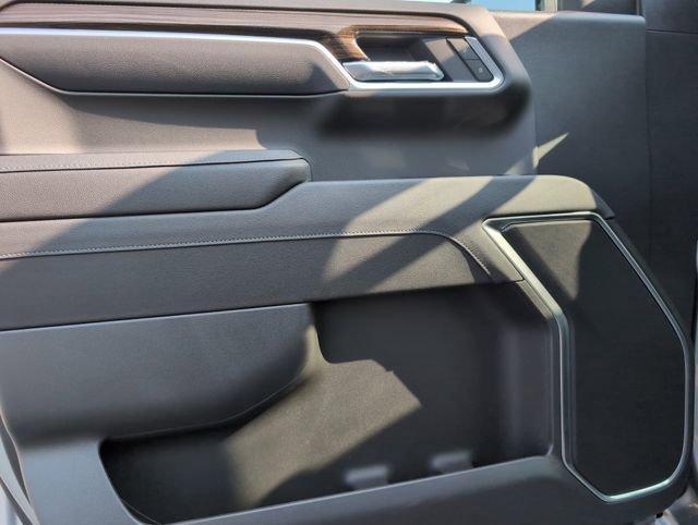 new 2025 Chevrolet Silverado 1500 car, priced at $49,600