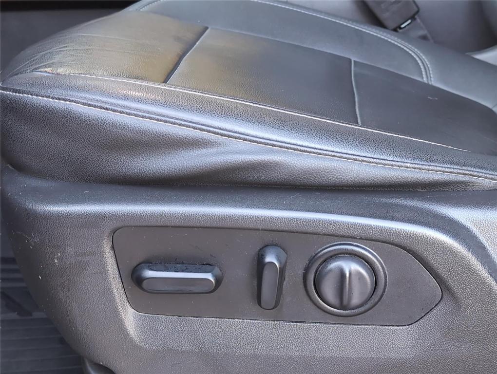 used 2021 Chevrolet Silverado 1500 car, priced at $38,999