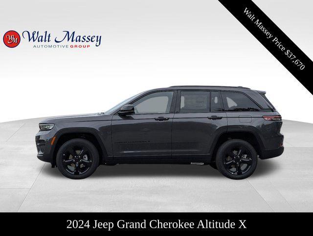 new 2024 Jeep Grand Cherokee car, priced at $37,670