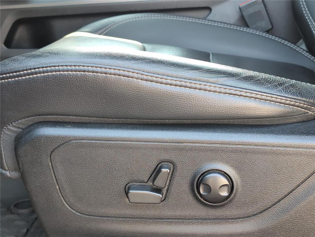 used 2022 Ram 1500 car, priced at $33,989