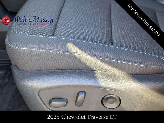 new 2025 Chevrolet Traverse car, priced at $47,775