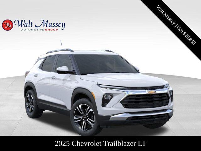 new 2025 Chevrolet TrailBlazer car, priced at $28,855