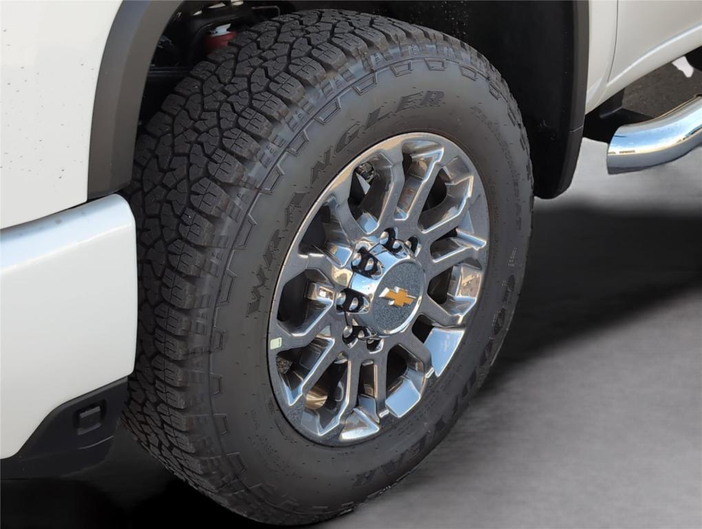 new 2026 Chevrolet Silverado 2500 car, priced at $71,110