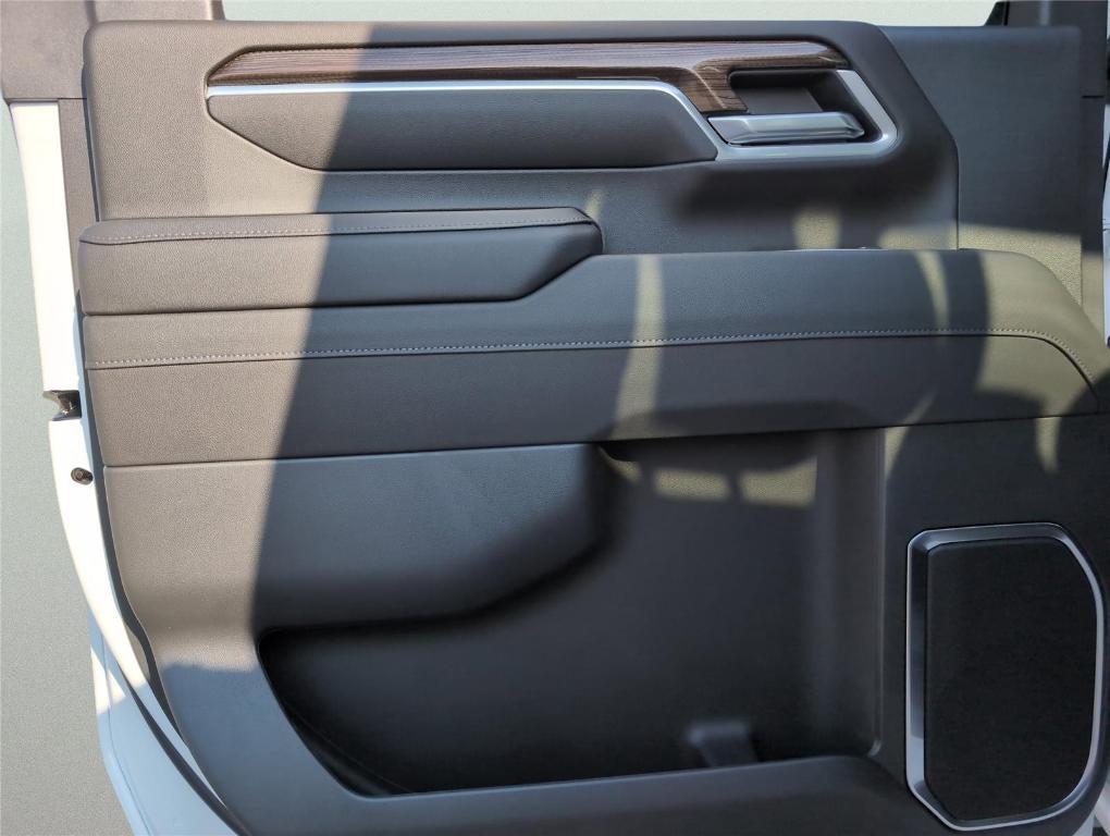 new 2026 Chevrolet Silverado 2500 car, priced at $71,110