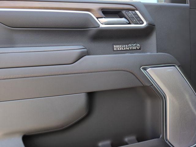 new 2025 Chevrolet Silverado 1500 car, priced at $71,930