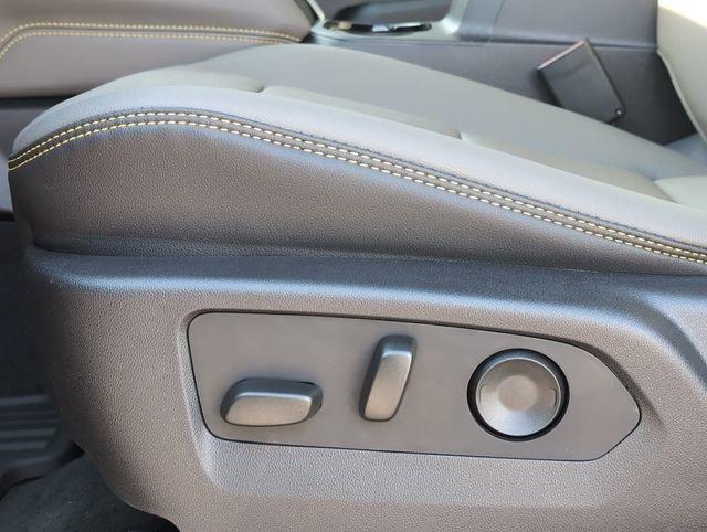 new 2025 Chevrolet Colorado car, priced at $53,149