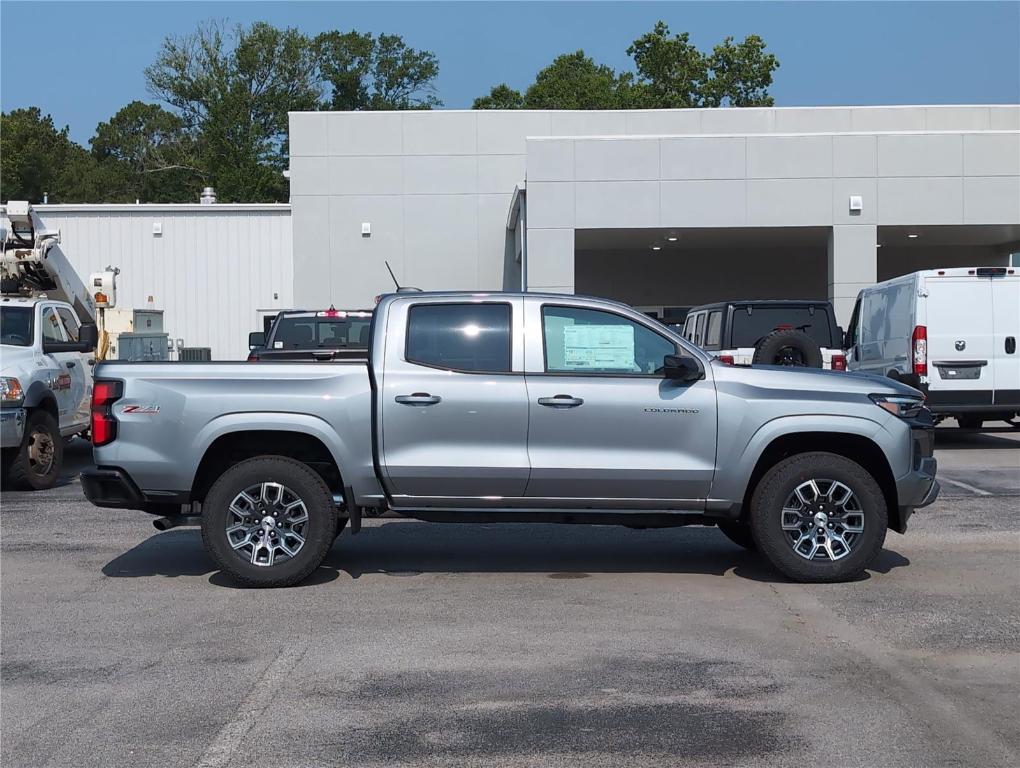 new 2025 Chevrolet Colorado car, priced at $44,351