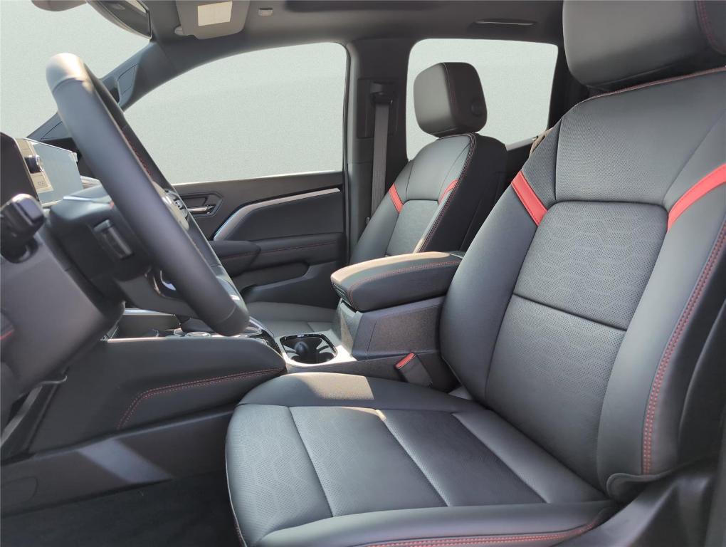 new 2025 Chevrolet Colorado car, priced at $43,351