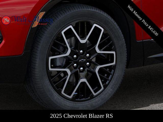 new 2025 Chevrolet Blazer car, priced at $45,630