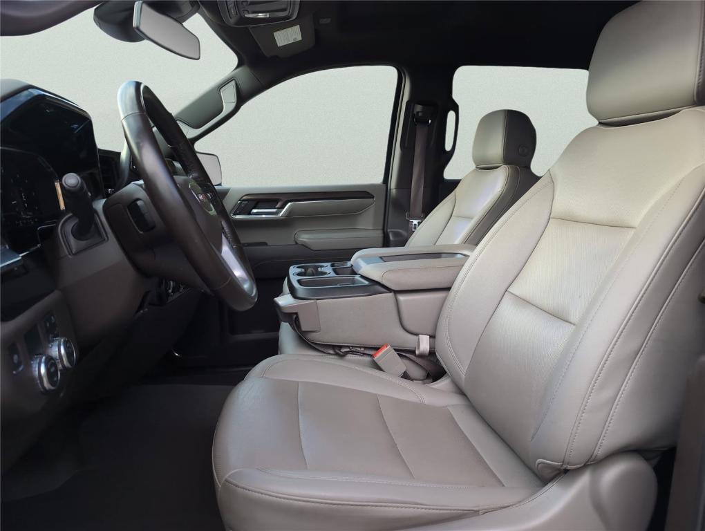 used 2024 GMC Sierra 1500 car, priced at $38,599