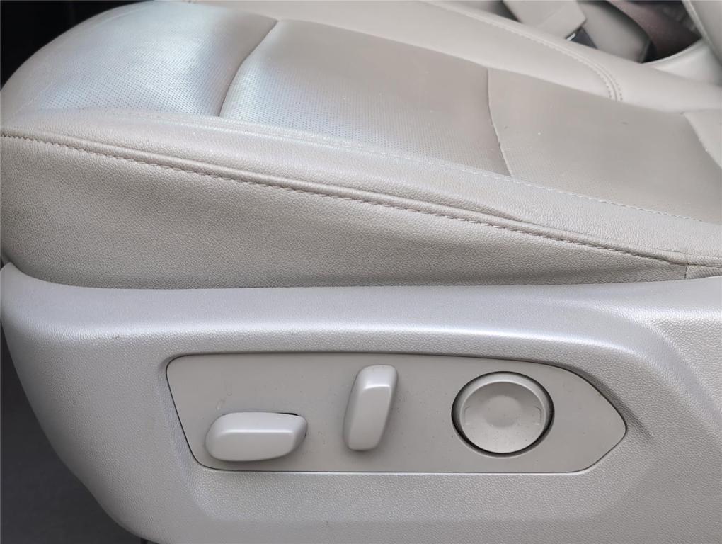 used 2024 GMC Sierra 1500 car, priced at $38,599