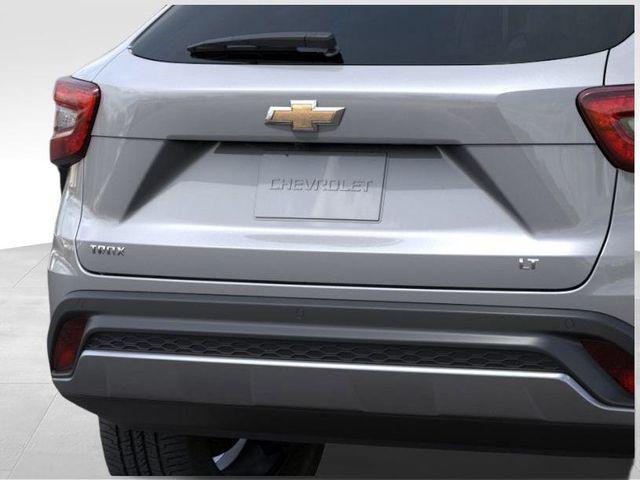 new 2025 Chevrolet Trax car, priced at $25,765