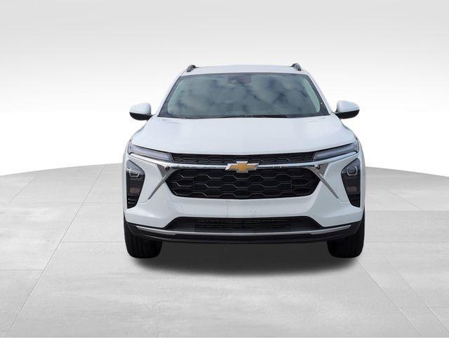 new 2025 Chevrolet Trax car, priced at $25,720