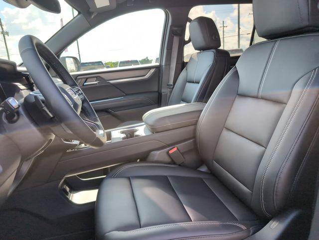 new 2025 GMC Acadia car, priced at $47,007