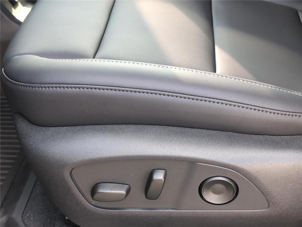new 2025 GMC Acadia car, priced at $46,507
