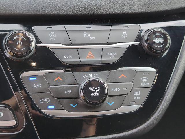 used 2020 Chrysler Pacifica car, priced at $19,799