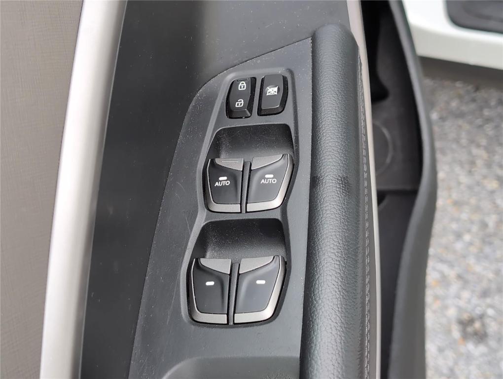 used 2015 Hyundai Santa Fe Sport car, priced at $11,299