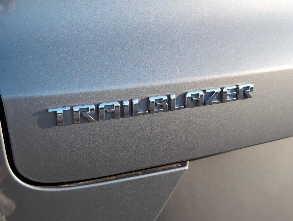 new 2026 Chevrolet TrailBlazer car, priced at $27,405