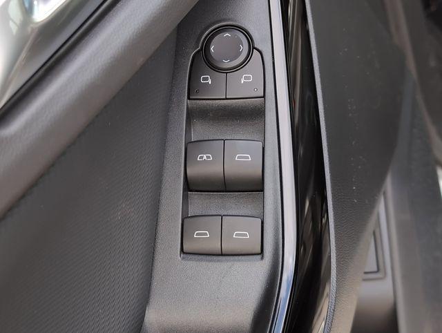 new 2025 Chevrolet Equinox car, priced at $28,426