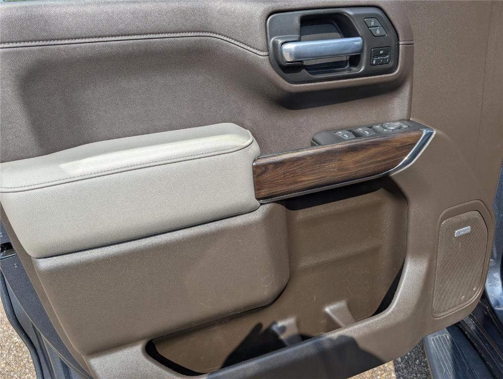 used 2021 GMC Sierra 1500 car, priced at $31,899