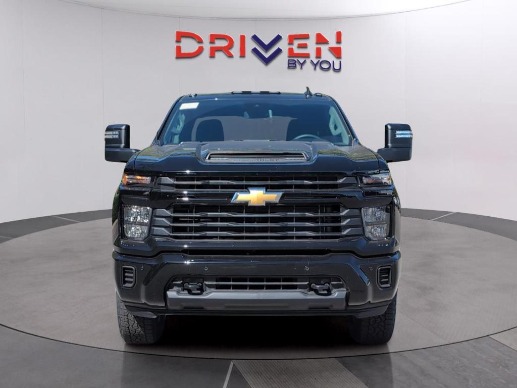 new 2026 Chevrolet Silverado 2500 car, priced at $53,400
