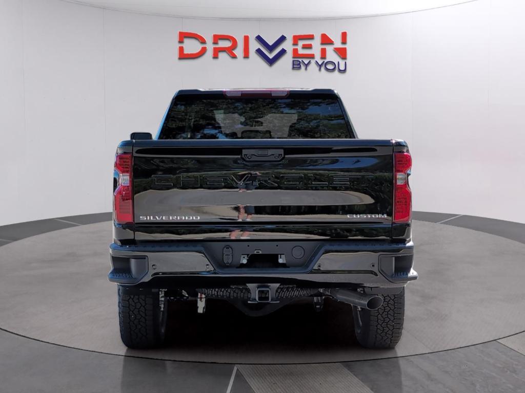 new 2026 Chevrolet Silverado 2500 car, priced at $53,400