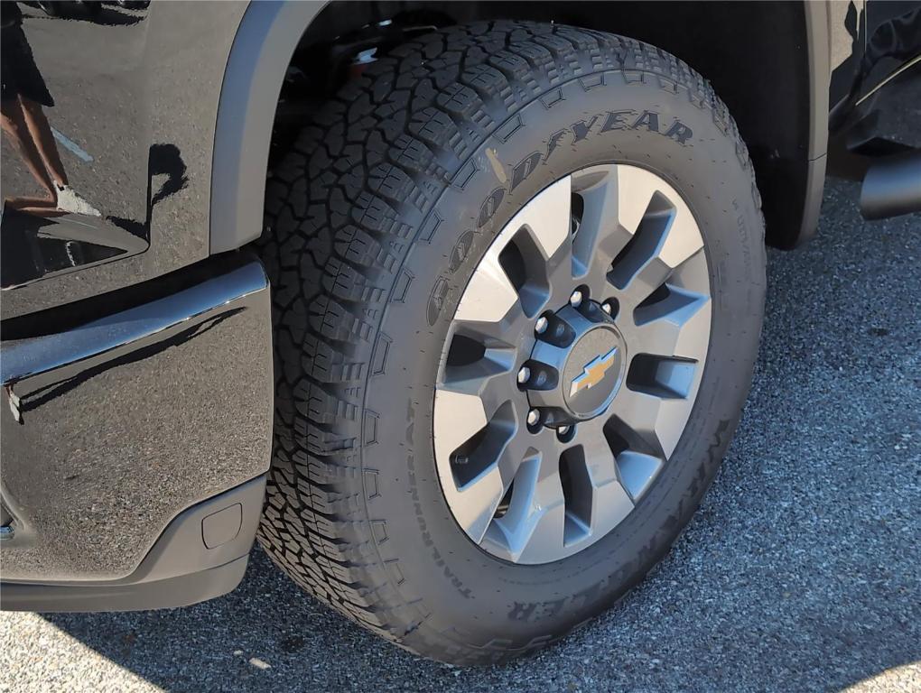 new 2026 Chevrolet Silverado 2500 car, priced at $53,400