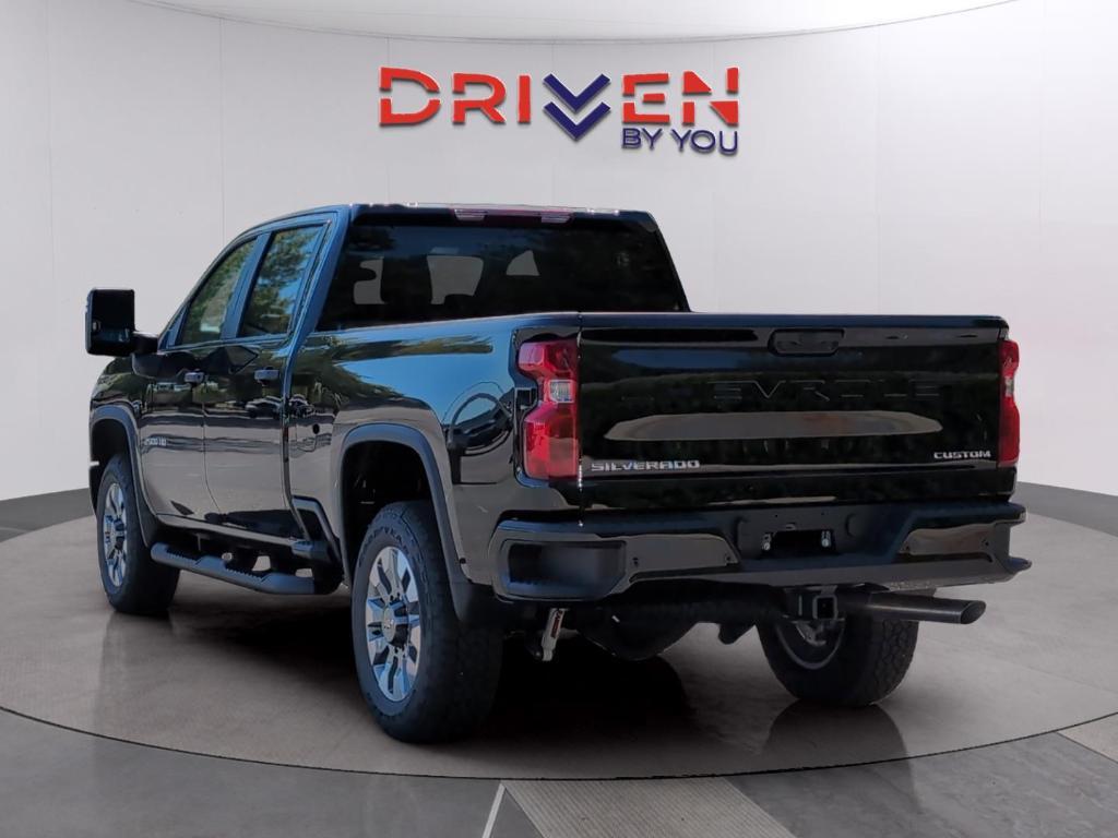 new 2026 Chevrolet Silverado 2500 car, priced at $53,400