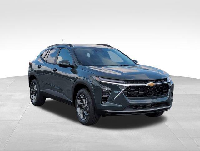 new 2025 Chevrolet Trax car, priced at $25,720