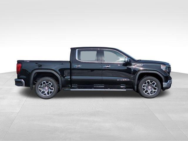 new 2025 GMC Sierra 1500 car, priced at $59,673