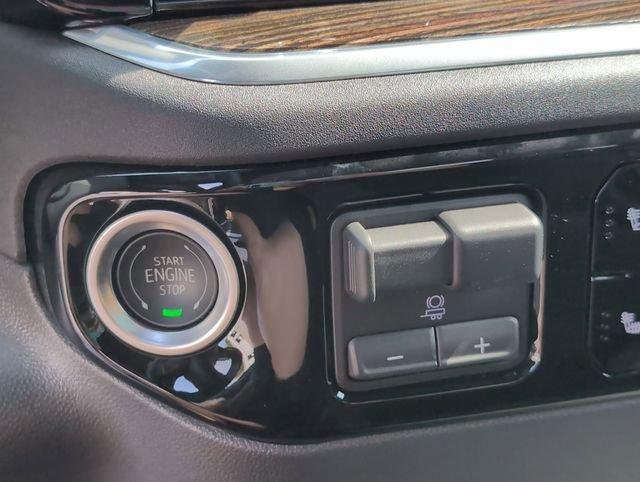 new 2025 GMC Sierra 1500 car, priced at $49,535